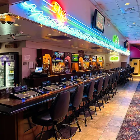 Barton'S Club 93-3